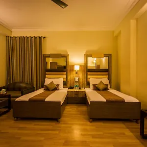 The Suncourt Yatri 3*, Delhi (National Capital Territory of India) India
